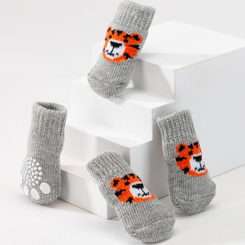 1Pcs Winter Knit Warm Socks for Small Dogs Thick Anti-Slip Pet Dog Socks Chihuahua Paw Protector Dog Booties Accessories S/M/L