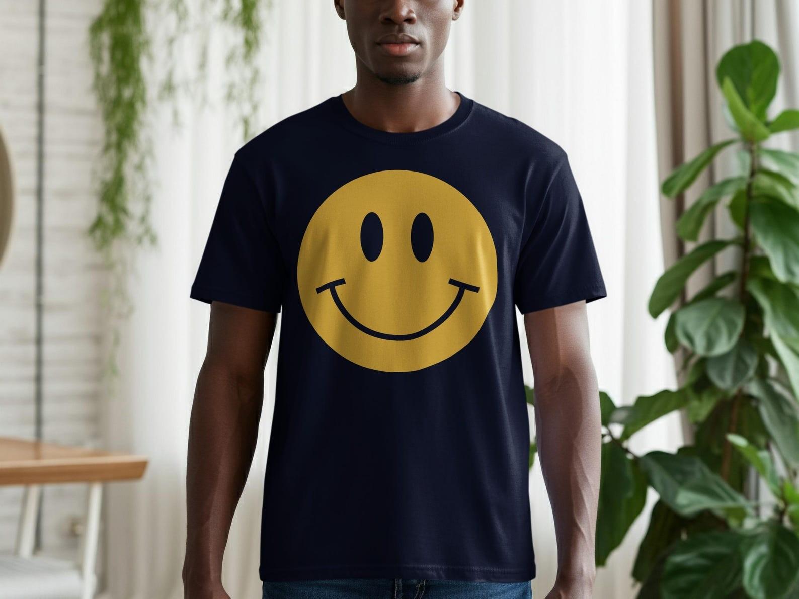 Smiley Face T Shirt Aesthetic Minimalist Graphic Tee Happy Face Shirt S