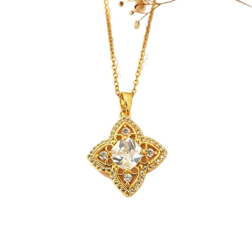 Elegant Geometric Star Zircon Necklace: Versatile Korean Light Luxury Jewelry