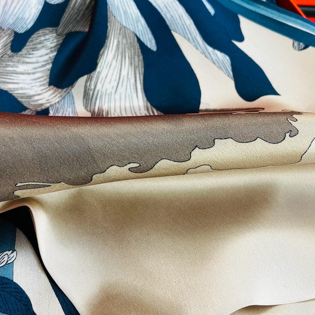 Silk Spring Mother'S Day Silk Scarf Femininity Floral Mulberry Silk Scarf Multifunctional Shawl