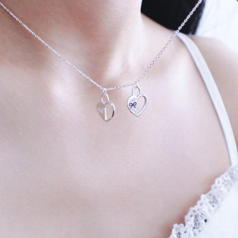 

DENERJA LOVE LOCK NECKLACE WHITE