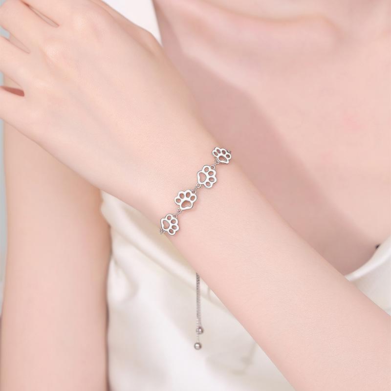 2026 Cat Claw Bracelet Women, Stylish and Simple  Claw Print Retractable Adjustment Bracelet Jewelry
