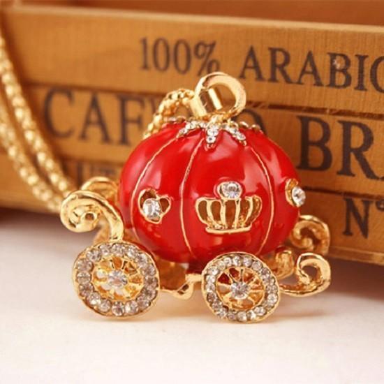 Elegant Key Chain Pumpkin Carriage Car Key Crystal Pendant Perfect For New Year Love