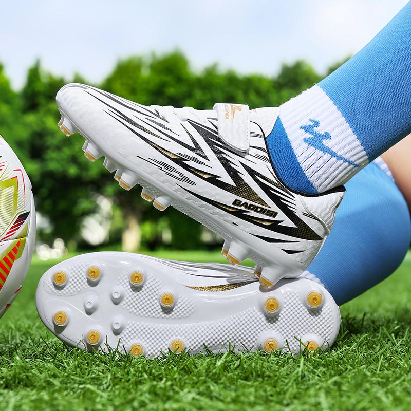 New Football Shoes student Non Slip Society Cleats Soccer Shoes Kids Indoor Football Field Boots Fast Professional Sneaker31-39
