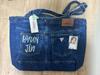Guess Hyunjin Pop-Up Bolso Tote de Mezclilla Grabado Hyunjin