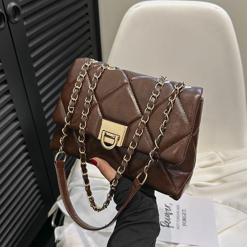

Fashionable Small Square Women s Bag Street Trendy Pu Shoulder Bag Chain Crossbody Bag Commuter Simple Handbag Female Black White Brown коричневий