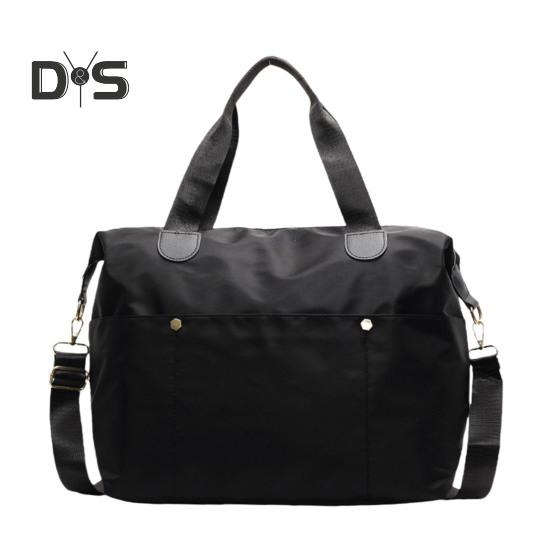 

Ручна поклажа Спортивна сумка великої місткості Сумка-дафл Сумка через плече Водонепроникна Сумка-кросбоді Сумка для ручної поклажі для чоловіків жінок для подорожей, вихідних, фітнесу чорний