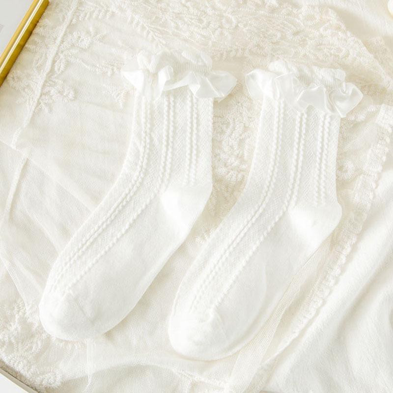 Sweet Japanese-Style White Lace Trim Mid-Calf Socks – Soft, Solid Summer Socks for Women