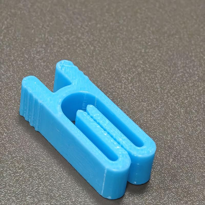 

1Pcs Reusable Snack Bag Clips Colorful Snack Bag Clips Portable Multifunctional Food Sealing Clips синий