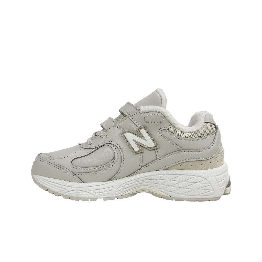 New Balance 2002R Hook & Loop Little Kid Beige Fleece Lined Kids Sneakers Cream PV2002TM