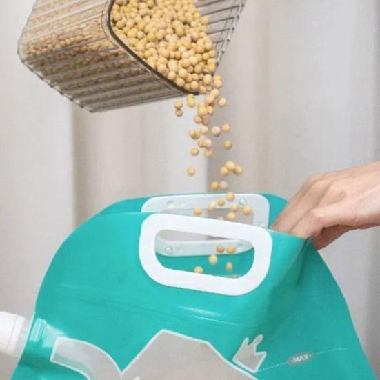 Pet Food Storage Bag Resealable Plastic Storage Bag for Dry Food Snacks Portable Pet Food Sealing Bag for Travel Camping Hiking