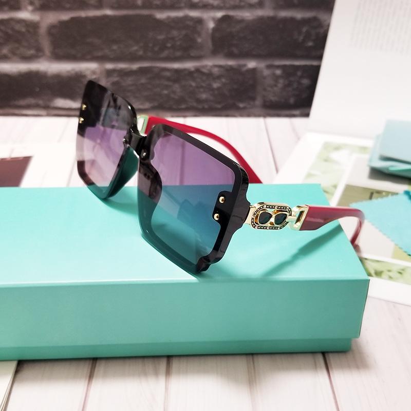 High Quality Luxury Women Sunglasses Designer Square Fashion Glasses Female Stylish Trend Shades UV400