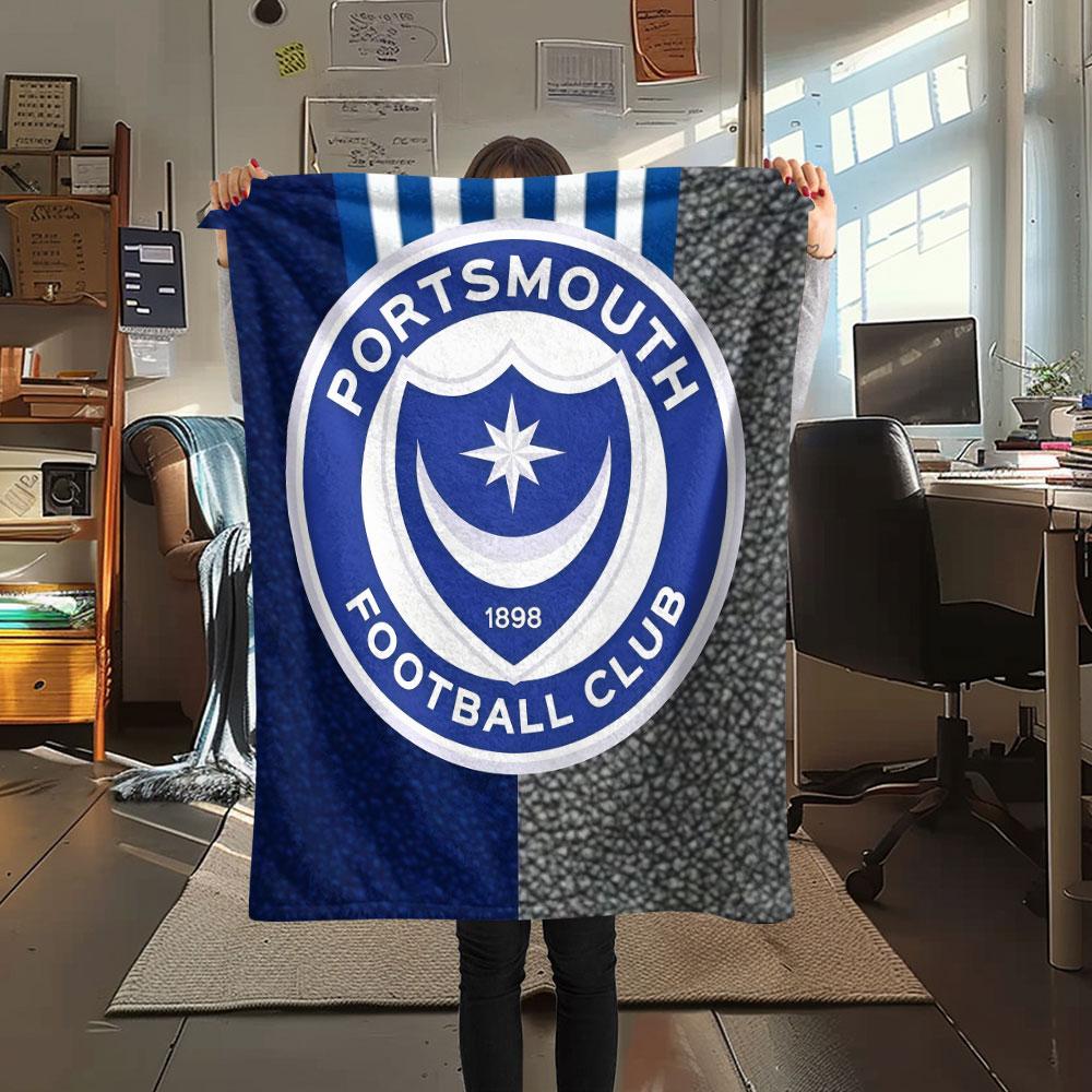 1PC Portsmouth Football Club Patterned Flannel Blanket Suitable For All Seasons for Home Decor Warmth and Comfort Gifts Holiday Present
