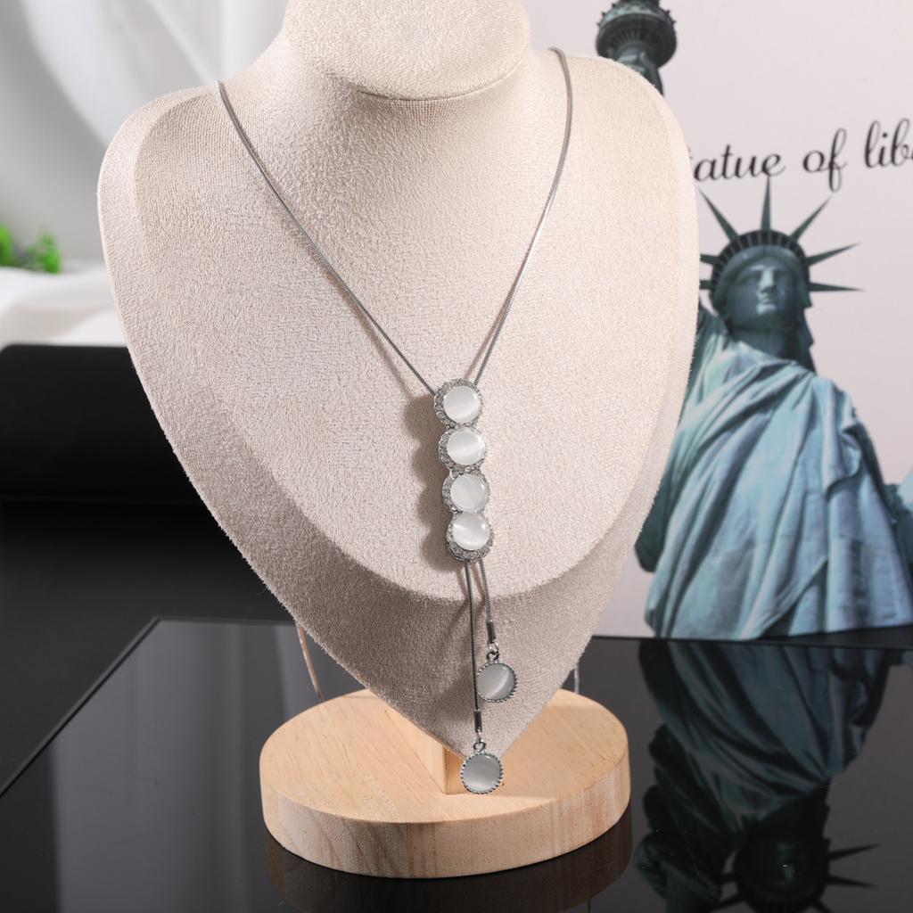 High-end adjustable sweater chain, new long necklace in autumn and winter, light luxury, fashionable and versatile, direct sales