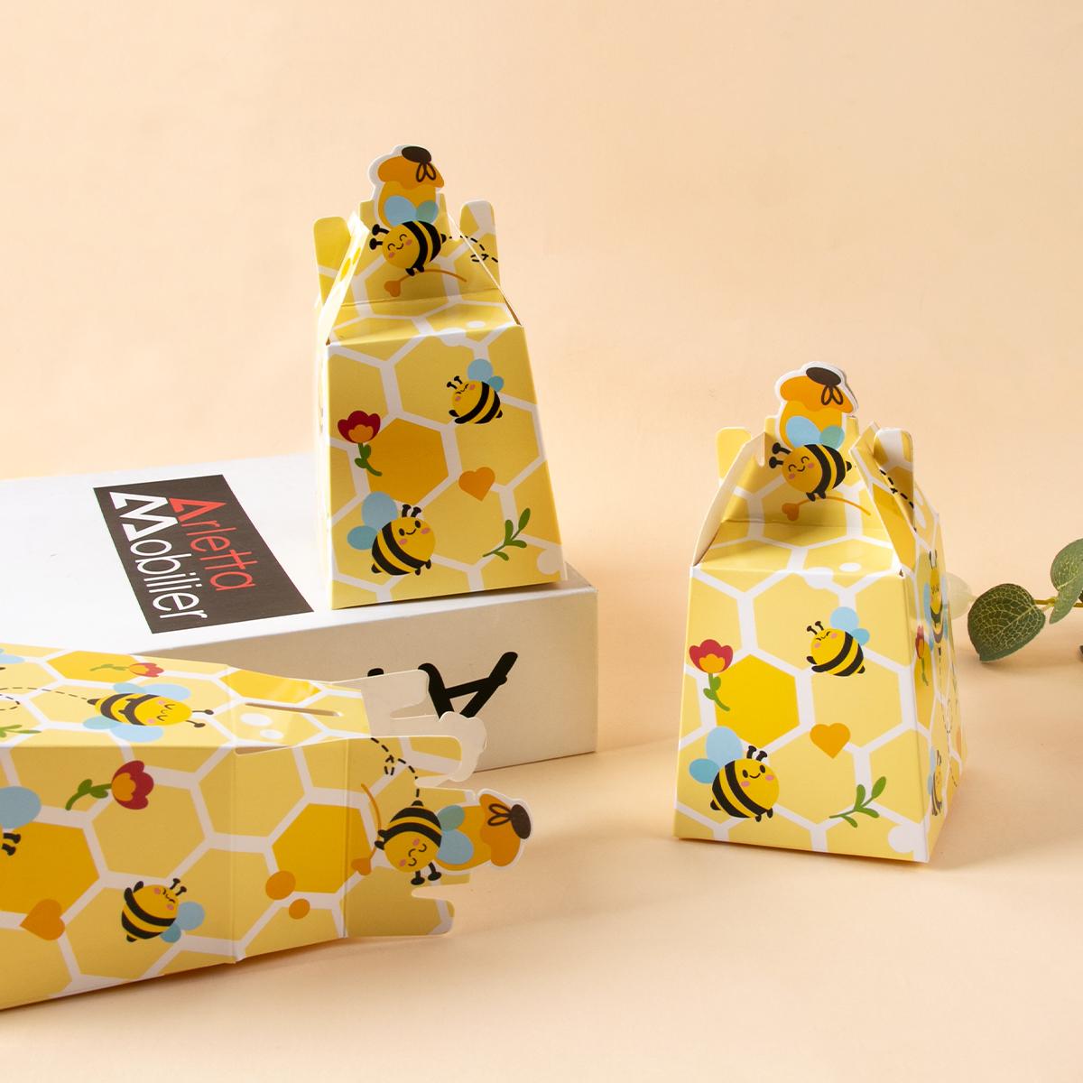 10/20pcs Paper Bee Favors Candy Boxes Gifts Box with White Ribbons for Kid Bee Birthday Party Baby Shower Wedding Party Supplies cm