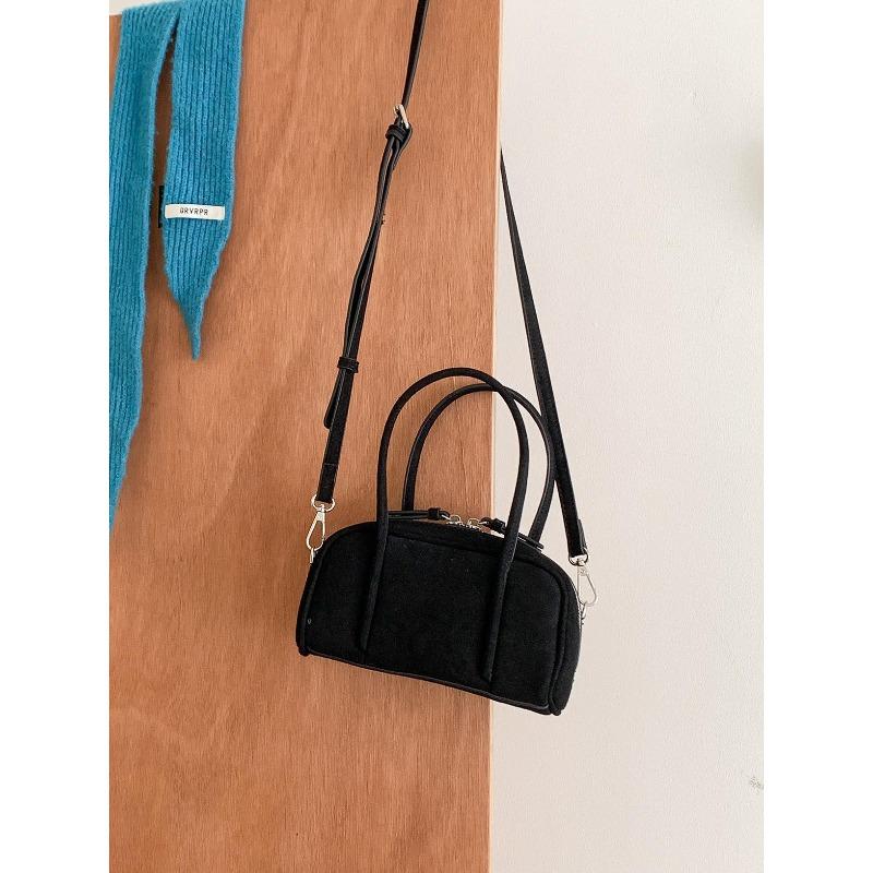 

Осень и зима замшевая сумка женская ретро портативная маленькая сумка новая сумка через плечо мессенджер женская чёрный