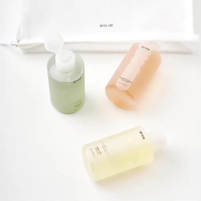 Travel Kit (Relax 45 Shampoo + Fresh 55 Shampoo + Yuzu Body Wash + Wash Bag)