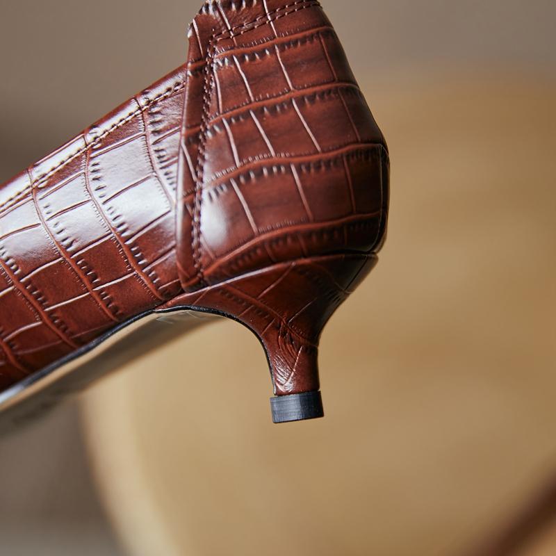 Fashion Women's New Spring and Autumn Vintage Pointy Snake Pattern Genuine Leather Cowhide Mid Heel Large Work Single Shoes