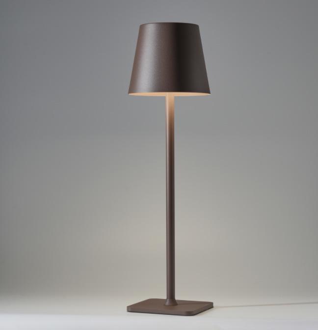 Rechargeable High-Leg Iron Table Lamp - Outdoor Touch-Control, Three-Color USB Light for Restaurants