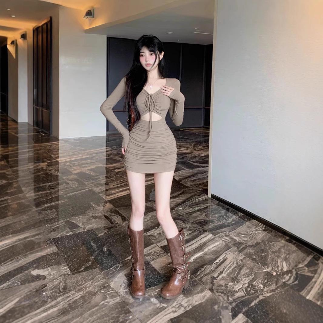 

2025 Весна и Осень Французское Ретро Сексуальное Облегающее Платье на Кулиске для Женщин S хаки