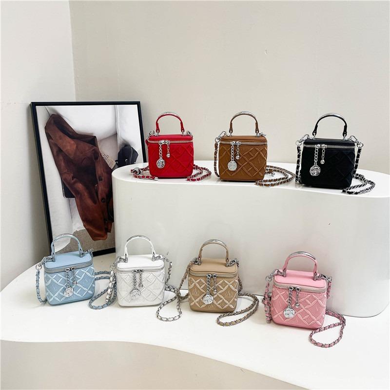 Rhombus chain portable box bag new simple women's bag casual temperament single shoulder crossbody small square bag