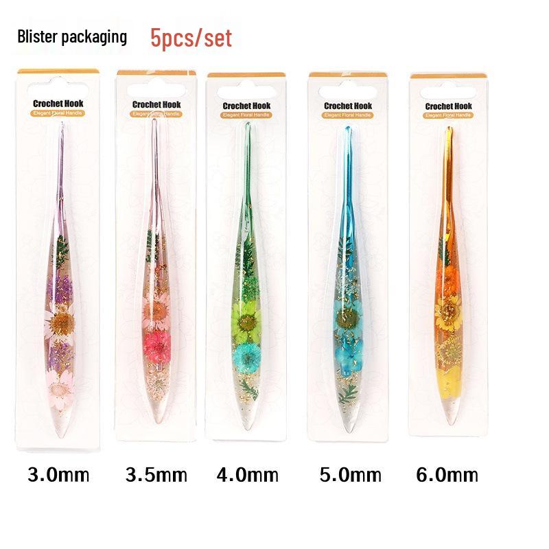 Set of 9 Colored Anodized Aluminum Crochet Hooks with Creative Resin Handles and Exquisite Flower Design