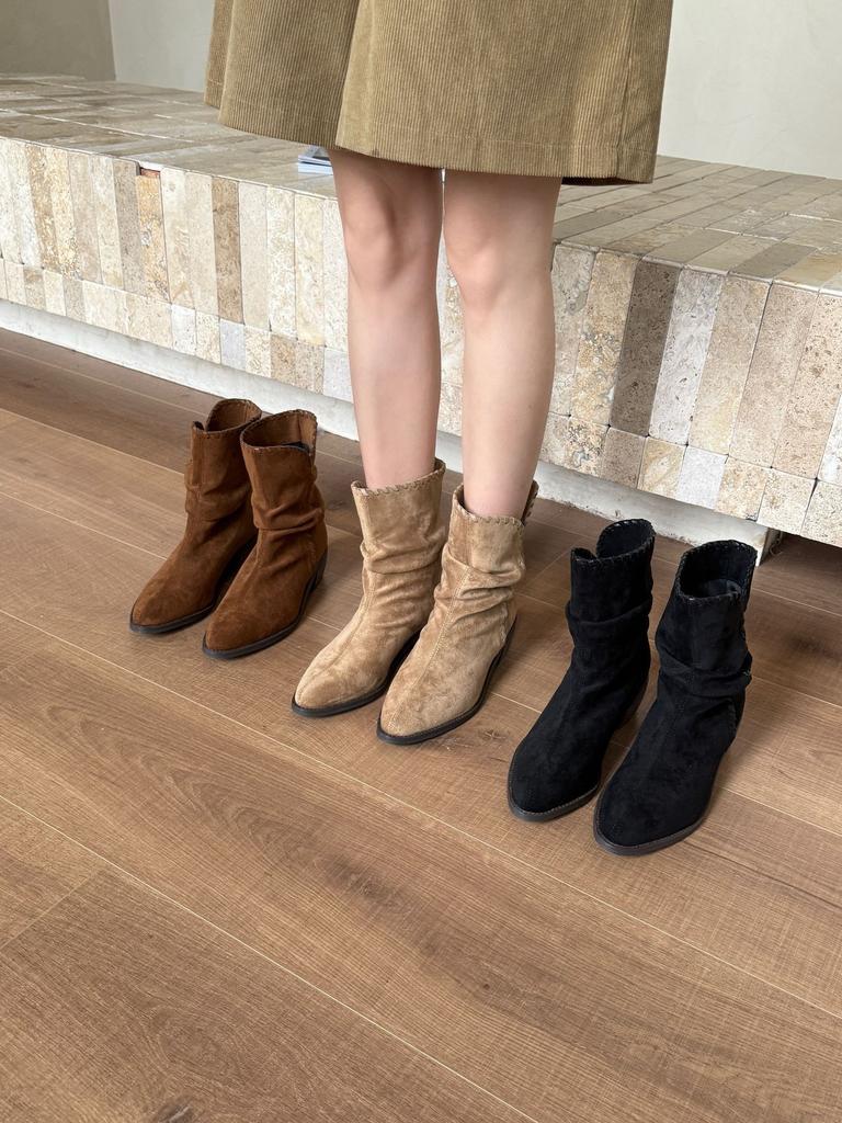 2025 New Women's Boots Square Head Thick Heel Medium Heel Short Boots Versatile and Thin Pile Western Cowboy Boots Maillard Matte