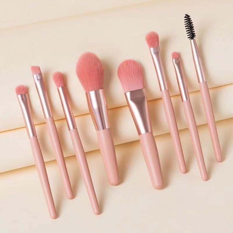Mini Portable 8Pcs Makeup Brush Set Soft Synthetic Bristles Cosmetic Brushes with Storage Bag for Trip Outdoor Use