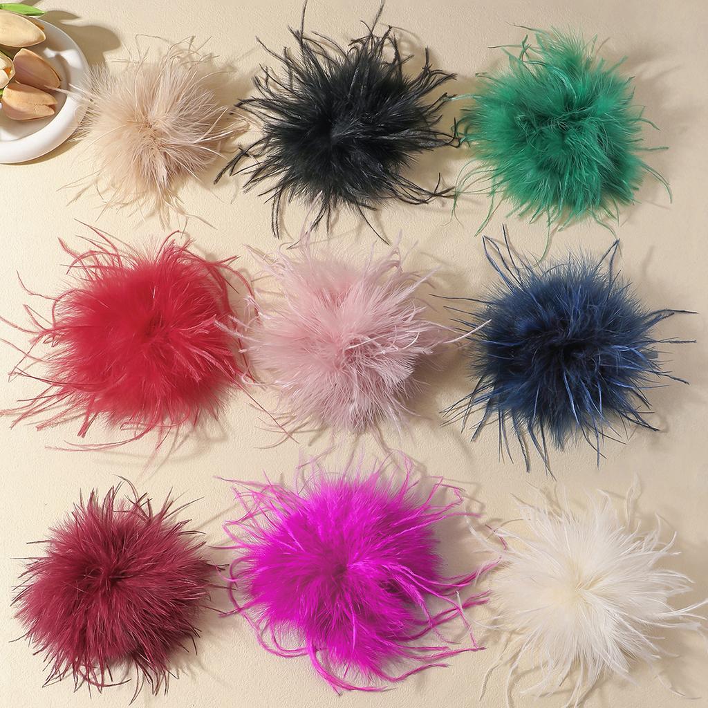 15CM Vintage Artificial Feather Brooch for Women French Style Handmade Exaggerated Lapel Pins Weddings Party Jewelry Accessories