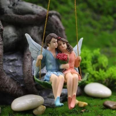 1 Pcs Hot Sell Romantic Couple Figurines Swing Flower Fairy Garden Micro Landscape Pendant Resin Craft Creative Scene Deco