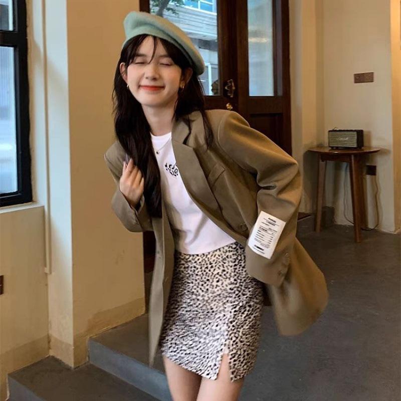 

Блейзер женский дизайн Sense Niche 2024 новая корейская версия свободная весна и осень High Sense Fried Street Internet Celebrity Small Suit XL recommends 115-65kg