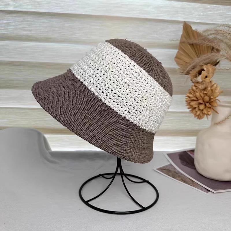 Small Bucket Hat Showing Off The Face  New Imitation Mink Velvet Contrast Color Knitted Fisherman Hat for Women