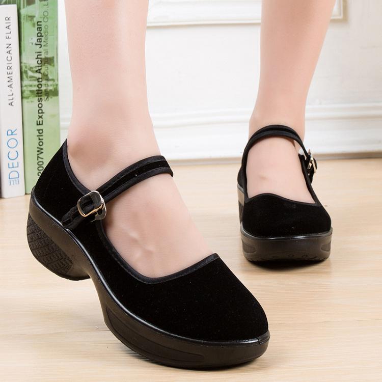 

One-word women s shoes soft-soled dance shoes medium heel black work shoes hotel non-slip platform square dance women s shoes 35 чёрный