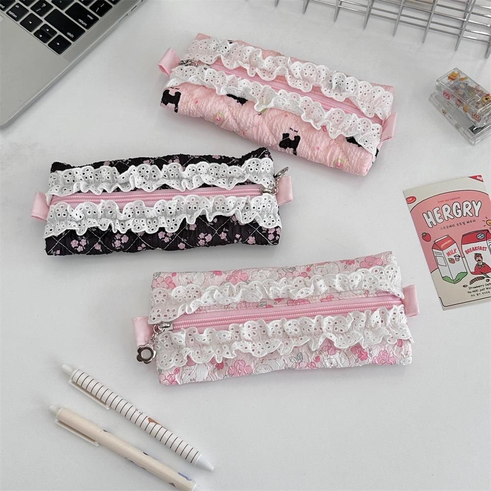 Floral Lace Quilted Pencil Case: Large Capacity, Portable Stationery Bag for Girls