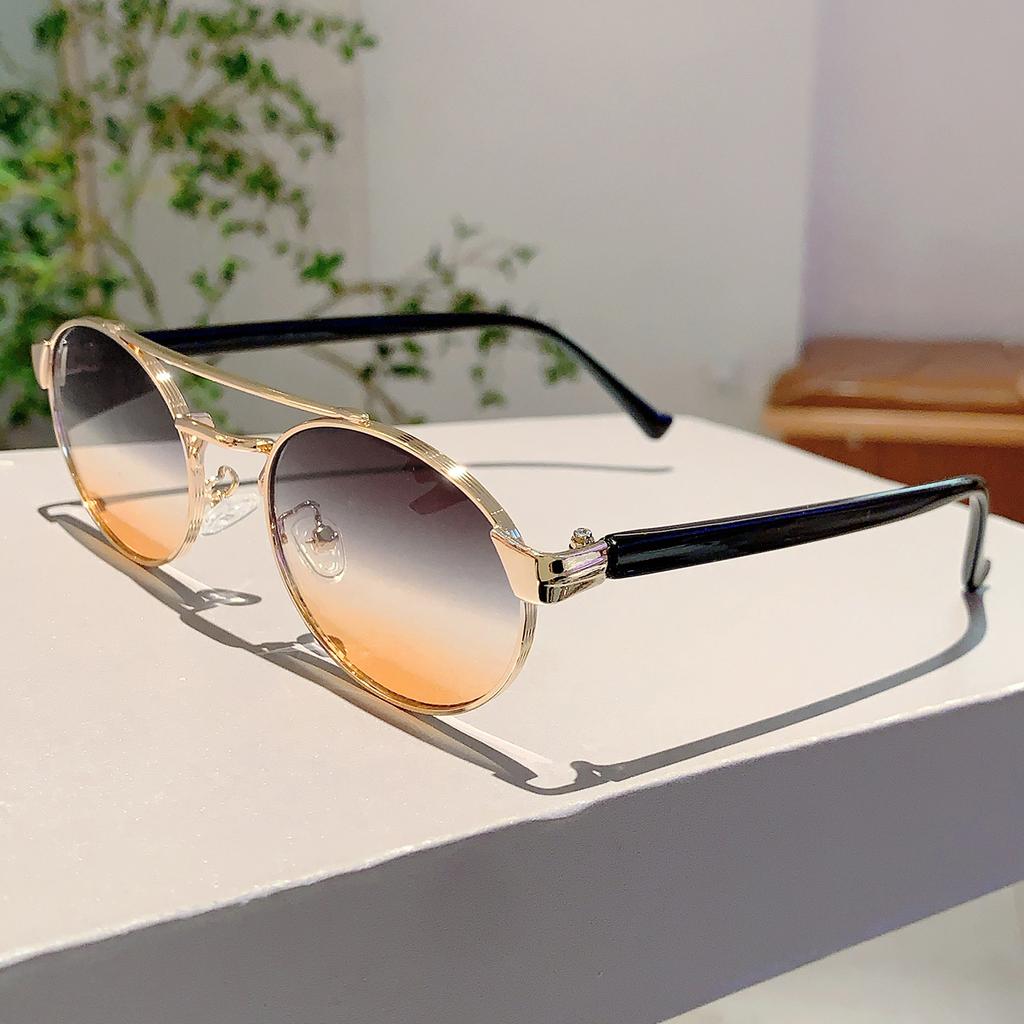 Ins Brand Oval Shades Fashion Candy Color Decor Ladies Sunglasses High Quality Pink Trends Sunglasses for Hiking Beach