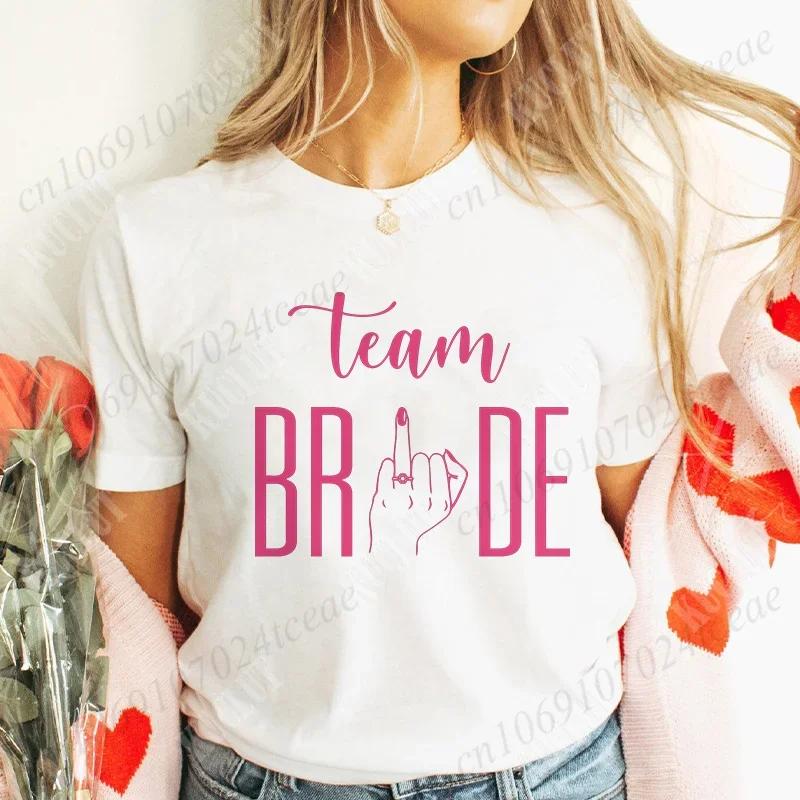 Finger Wedding Ring Graphic Tops for Women Team Bride T-shirt Girls Single Farewell Bachelorette Hen Party Bridal Shower Shirts