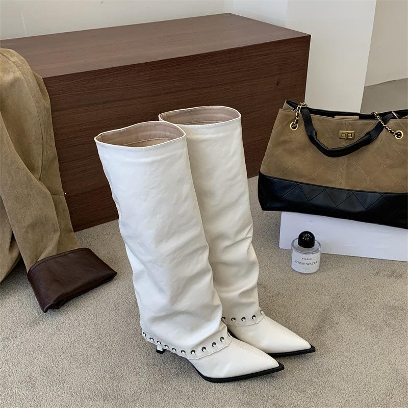 Rich and rich, retro high-heeled trouser boots, autumn and winter new pointed braided rivets, high boots with a sense of design