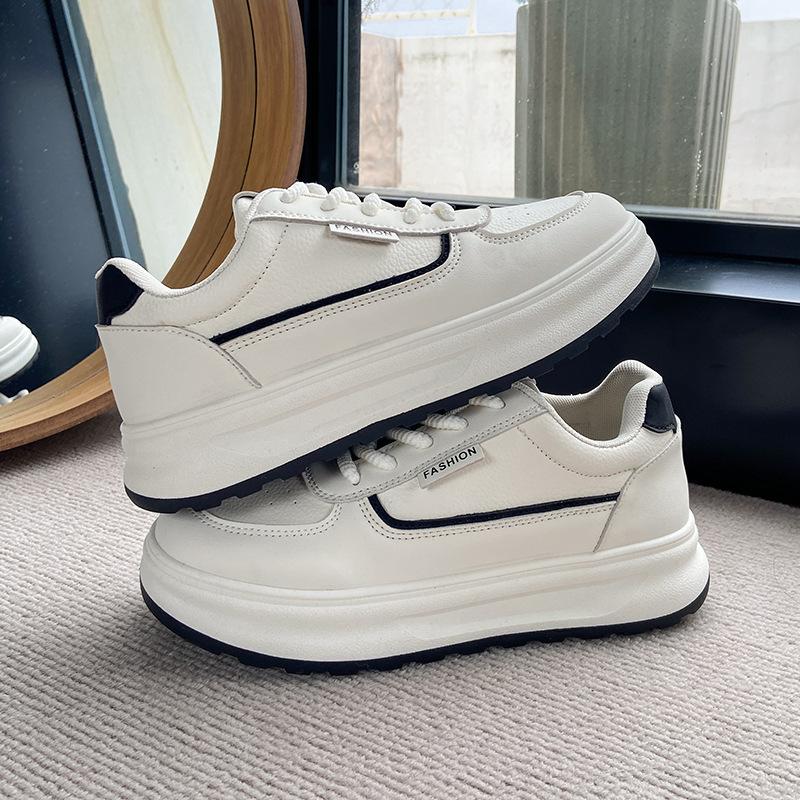 

2025 весна маленькие белые туфли новая корейская версия ins женские туфли студенческая платформа спортивные кеды повседневная уличная съемка шнуровка 35 чёрный