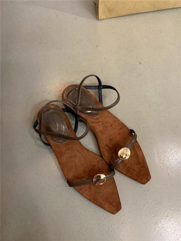Design Sense Niche Pointed Sandals Women's 2024 Summer French Temperament Retro Brown Open-toed Roman Shoes