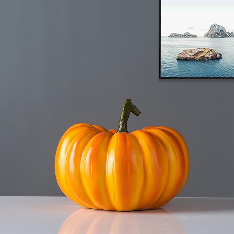 Realistic Pumpkin Resin Decorative Figurine Halloween Home Decoration Modern Minimalist Tabletop Ornament