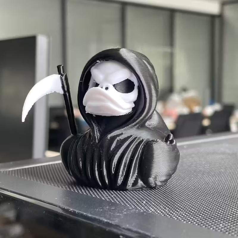 3D Grim Reaper Duck Printed Scary Death Duck Statue Suitable for Home Decoration Halloween Decoration for Haunted House Party
