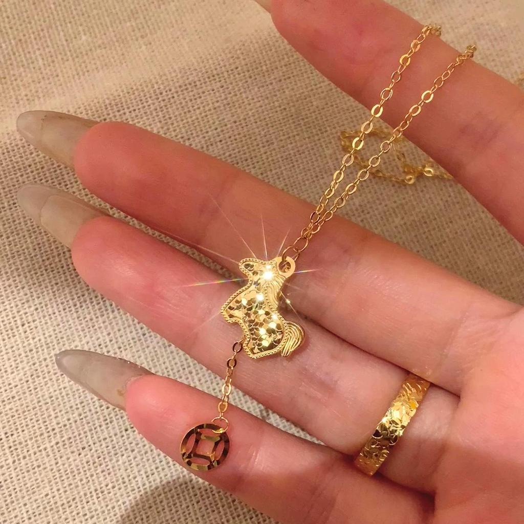 Xiaohongshu Inspired Crushed Ice Copper Coin Necklace with Xiao Ma Pendant - Fashionable and Versatile Clavicle Accessory