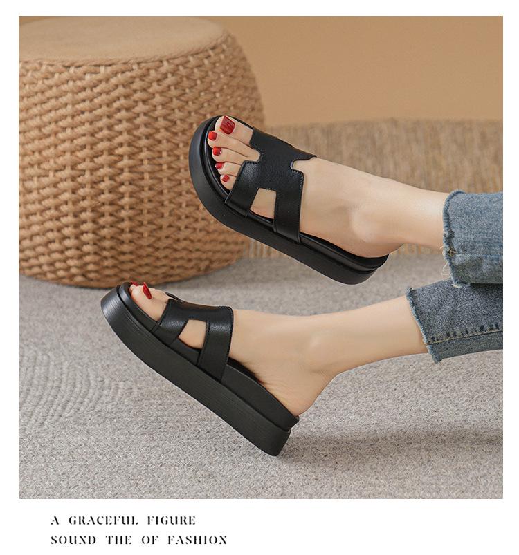 Women's Leather Platform Sandals, 2025 Style, Summer Outdoor Fashion, Versatile, Height-Increasing, 'Stepping On Cloud'.