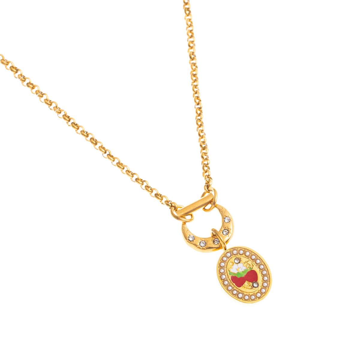 

Light luxury pearl strawberry necklace, women s summer fruit party, titanium steel furnace vacuum plated real gold 45cm