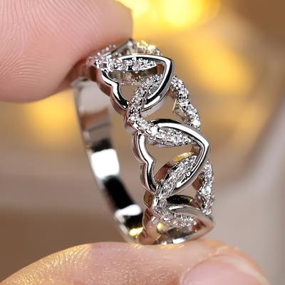 Heart Shaped Set Ring, Fashionable and Creative, Love To Wrap Around Women's Rings, Suitable for Daily Parties and Banquets