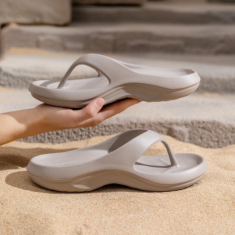 

Men s 2026 Summer Flip-Flops: Stylish & Non-Slip Soft Sole Sandals for Indoor & Outdoor Use, Perfect for Couples 42-43 серый