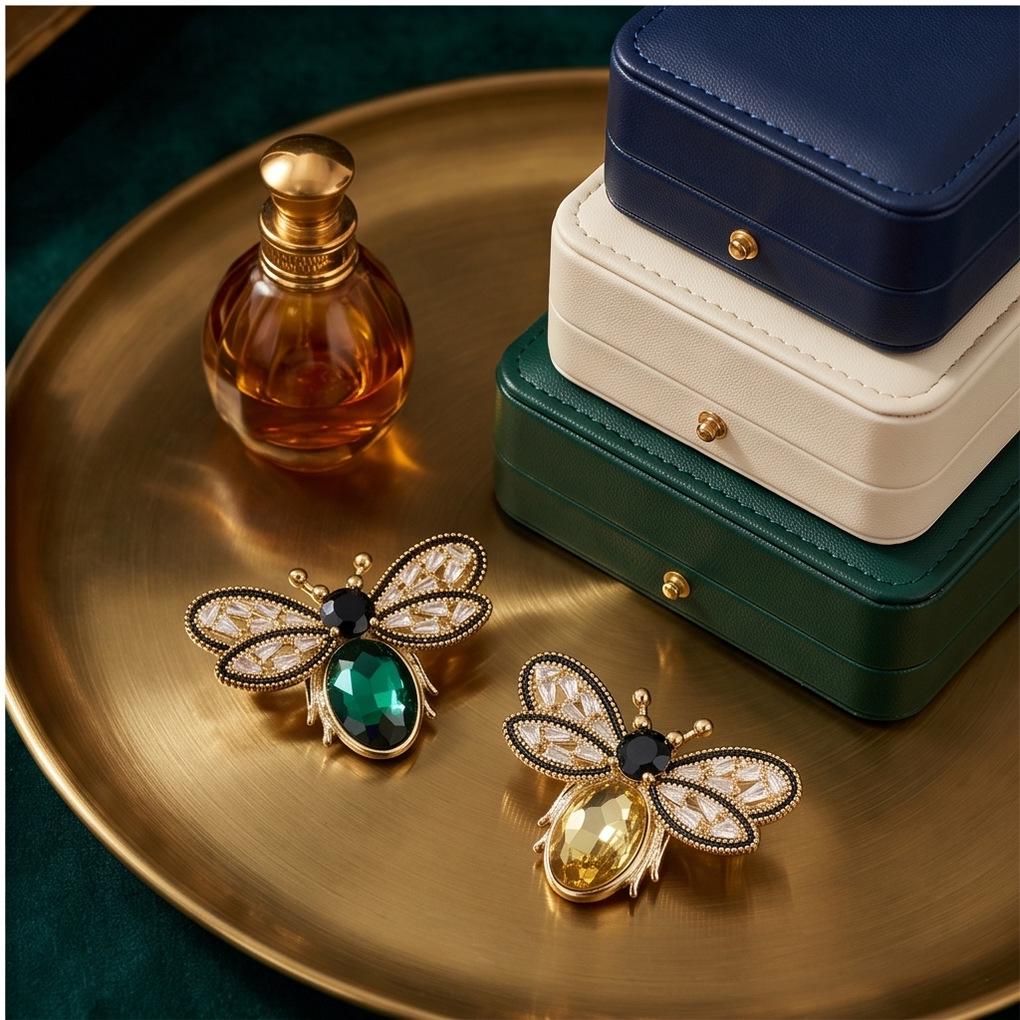 Elegant Alloy Rhinestone Bee Brooch - Versatile Accessory for Women's Fashion