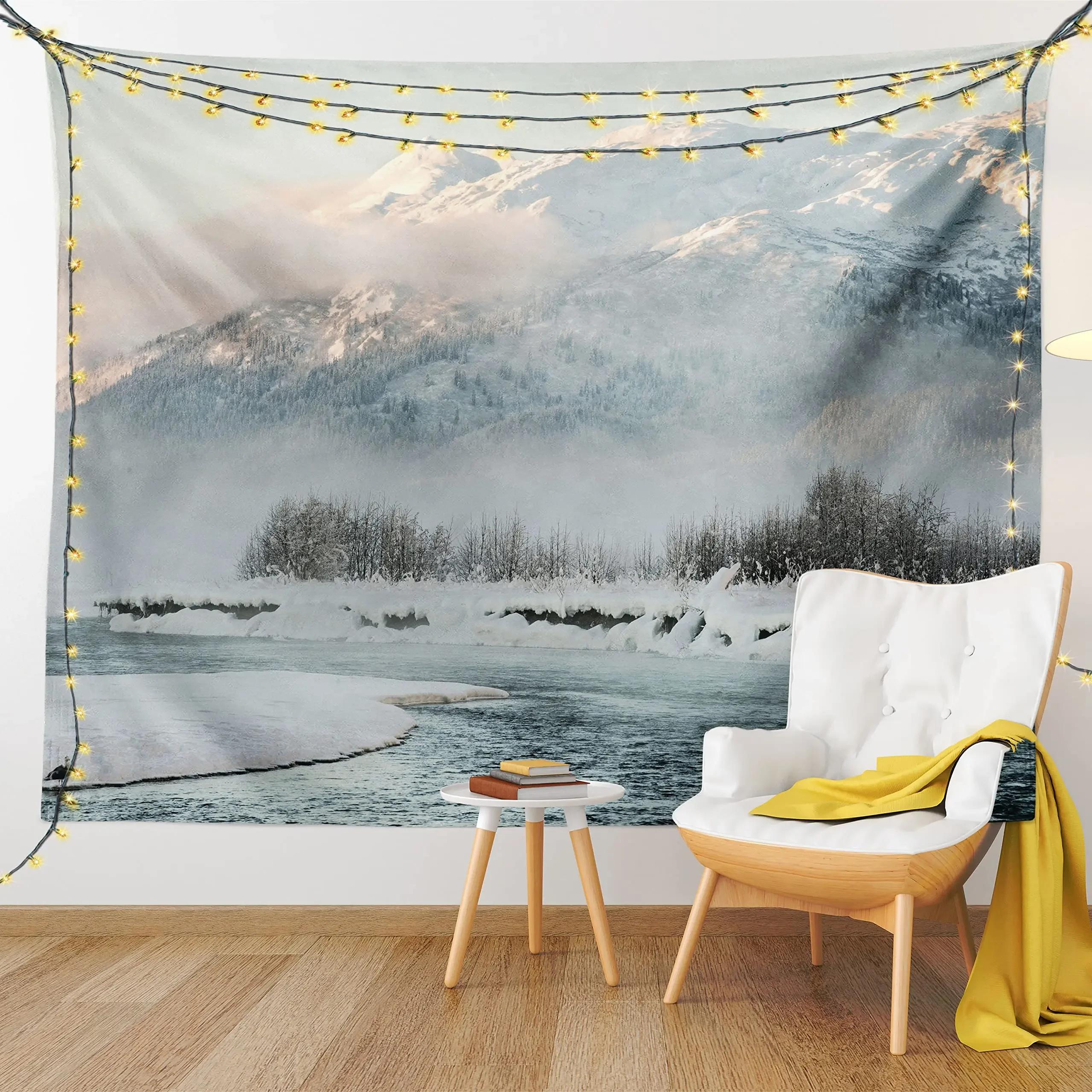 

Зимний гобелен Лес Снежная сосна Гобелен Восход Природа Пейзаж Гобелен Настенный декор для спальни Гостиной Общежития 90x75cm