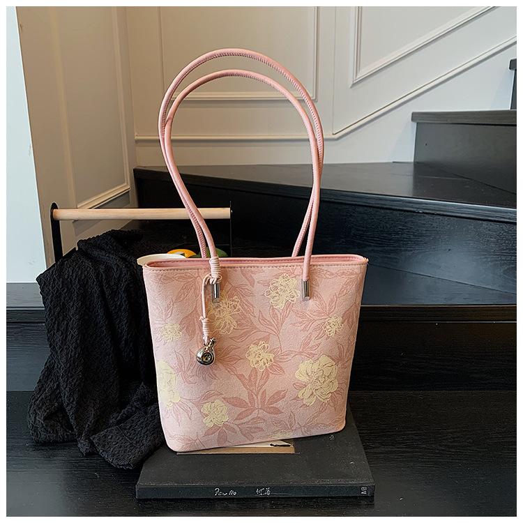 

Портативная сумка-тоут женская 2025 весна и лето новая мода универсальная на плечо подмышку розовый