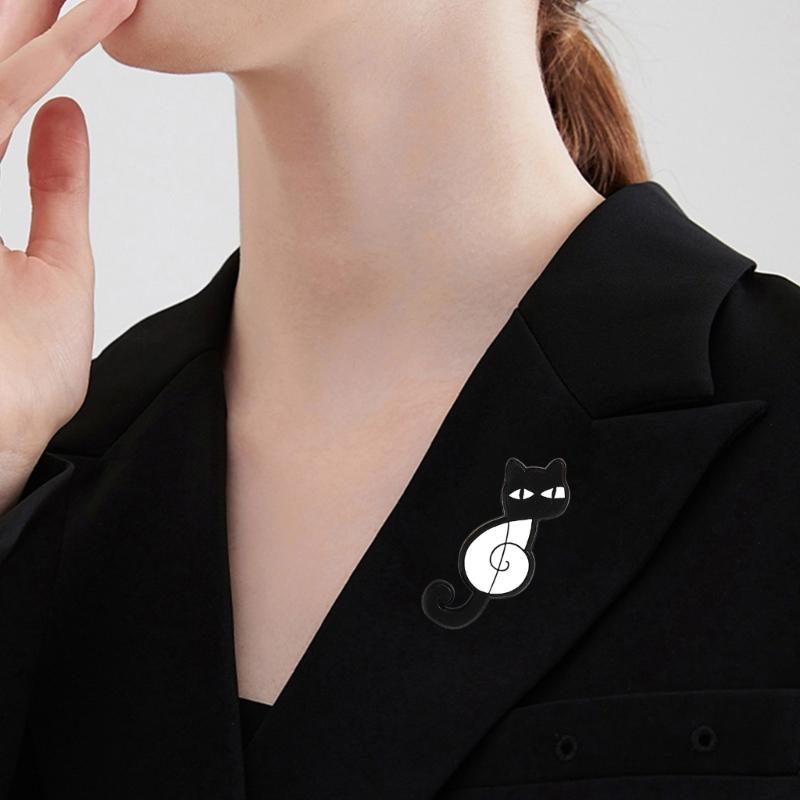 Fashion Cats Brooch Fun Animal Pin Unique Brooch Animal Shape Bagde Suitable for Everyday Wear or Special Occasions